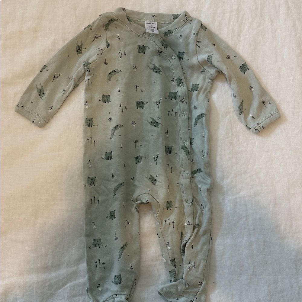 Nordstrom Green Patterned Kids Footie